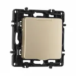 Розетка с заземлением, шторками и защитной крышкой, 16A 250V 217.41-1.shampan