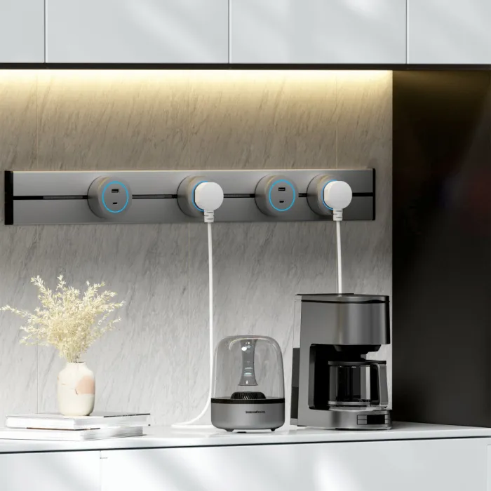 Накладной шинопровод, 32A 250V 392305TO/50 Silver от ImperiumLoft