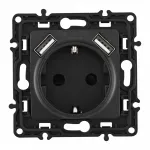 Розетка с заземлением, шторками + 2 USB, 16A 250V, USB DC 5V 2.1A 217.47-1.black