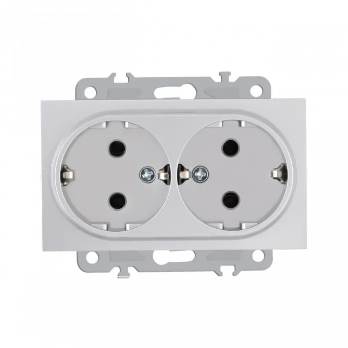 Розетка двойная с заземлением, 16A 250V 206.40-2.silver от ImperiumLoft