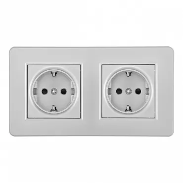 Розетка двойная (двухпостовая) с заземлением и шторками Arte Milano SET16-2-40-1x2 silver