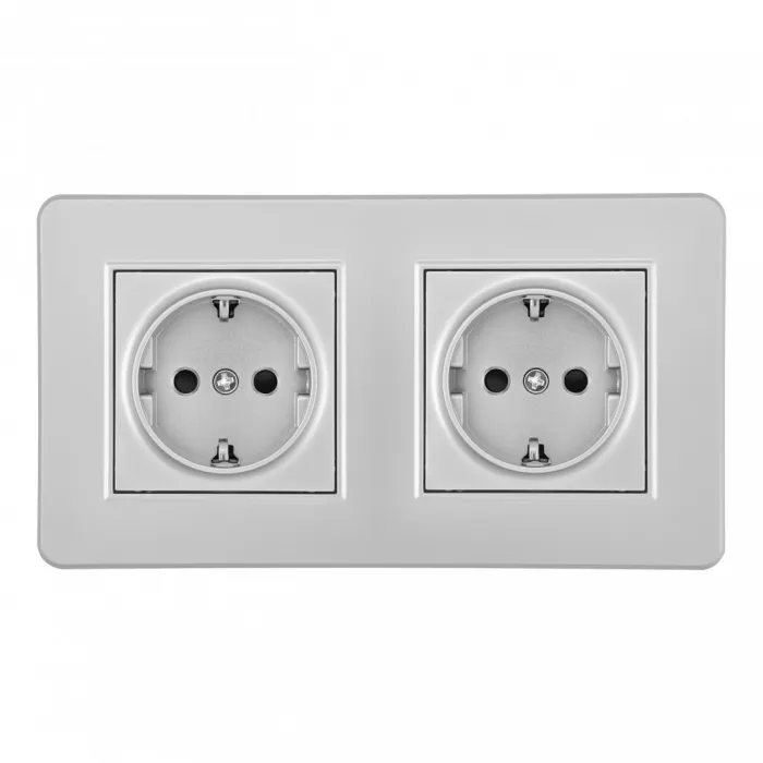 Розетка двойная (двухпостовая) с заземлением и шторками Arte Milano SET16-2-40-1x2 silver от ImperiumLoft
