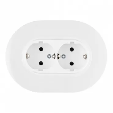 Круглая розетка двойная с заземлением и шторками Arte Milano SET08-double-40-2 white Круглая розетка двойная с заземлением и шторками Arte Milano SET08-double-40-2 white