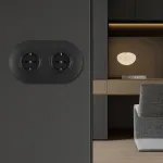 Круглая розетка двойная (двухпостовая) с заземлением и шторками Arte Milano SET08-2-40-1x2 black