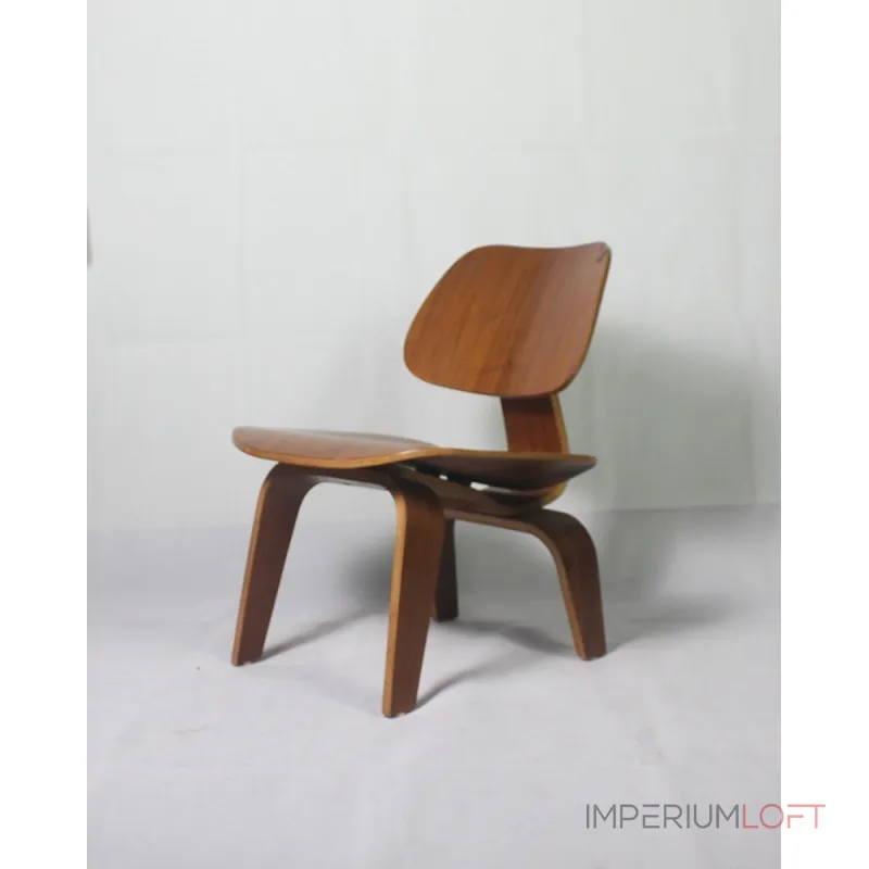 Стул eames lcw