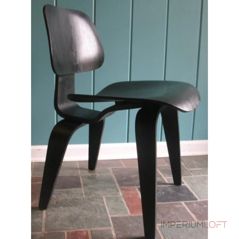 Стул eames lcw