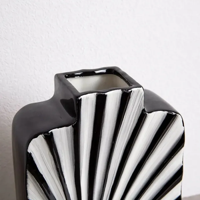 Ваза shell grain ceramic от ImperiumLoft