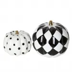 Статуэтка grid pumpkin decoration