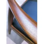 Стул the round