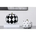 Статуэтка grid pumpkin decoration