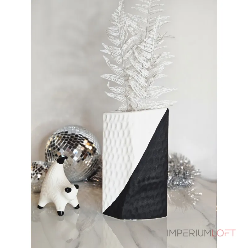 Ваза BlessLight Black and White Vase A 4053