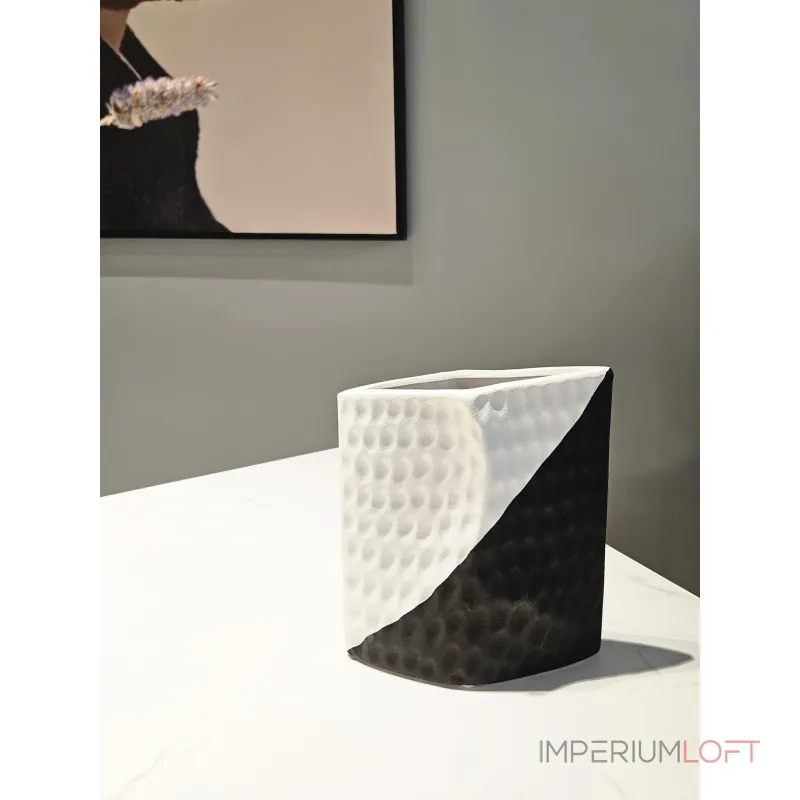Ваза BlessLight Black and White Vase B 4054