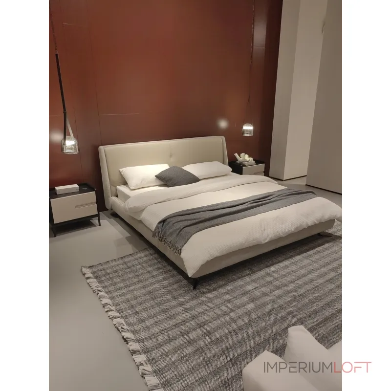 Двуспальная кровать на ножках BlessLight Eosonno 4420 Двуспальная кровать на ножках BlessLight Eosonno 4420