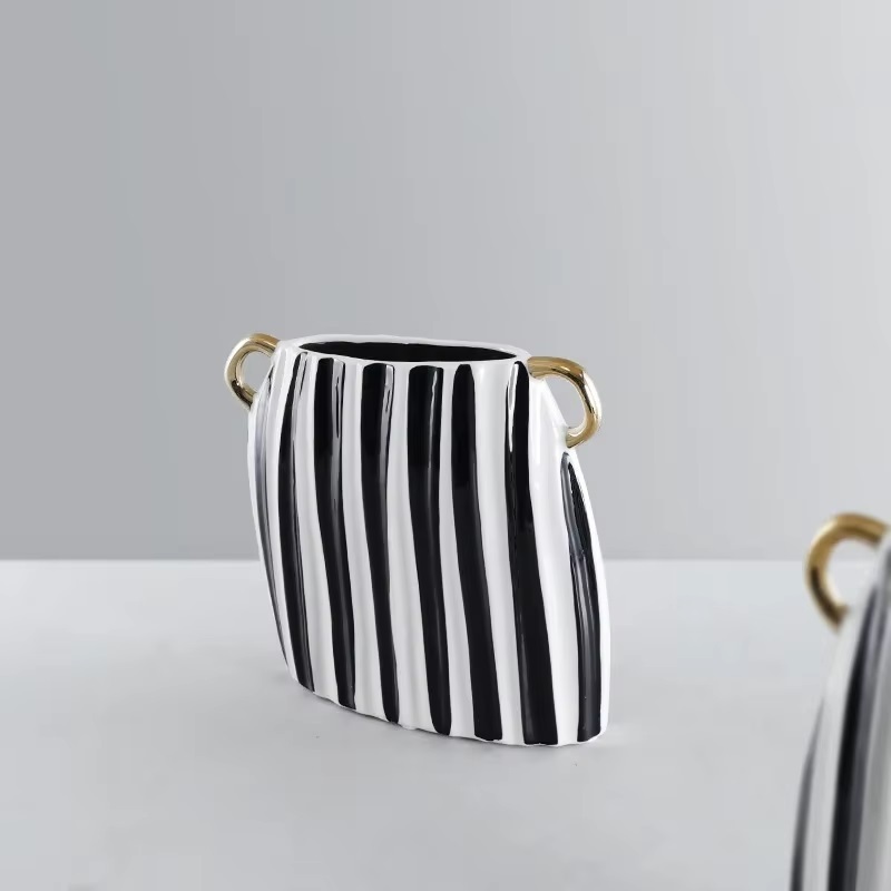Ваза BlessLight Vertical line vase B 4527