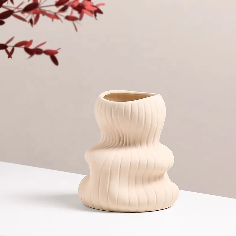 Ваза BlessLight Vertical curved bottle 1 9646
