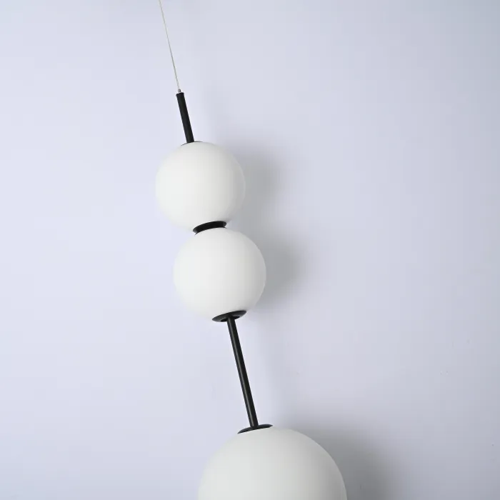 Подвесной светильник White beads Pendant B D40 от ImperiumLoft