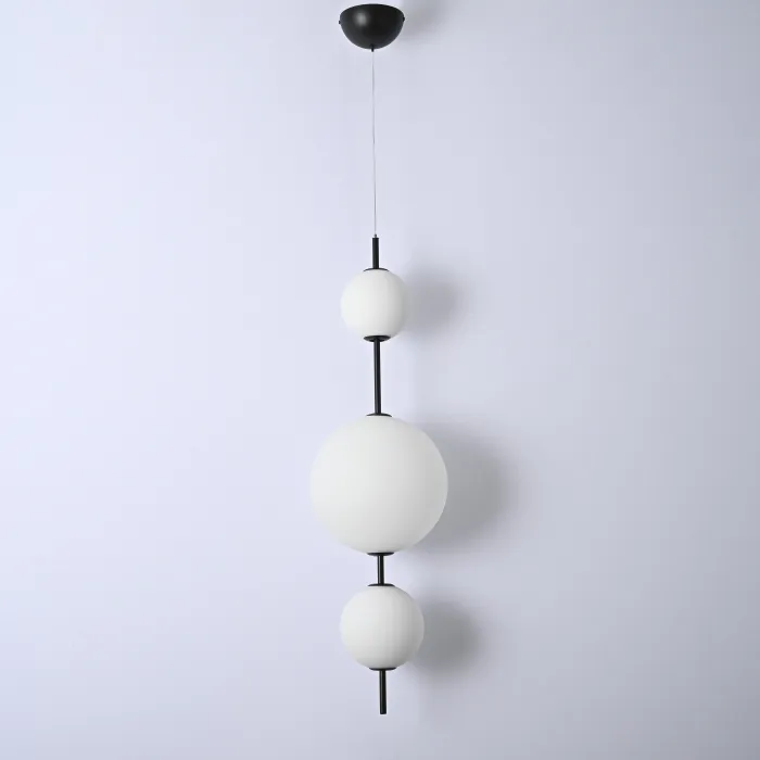 Подвесной светильник White beads Pendant D50 от ImperiumLoft