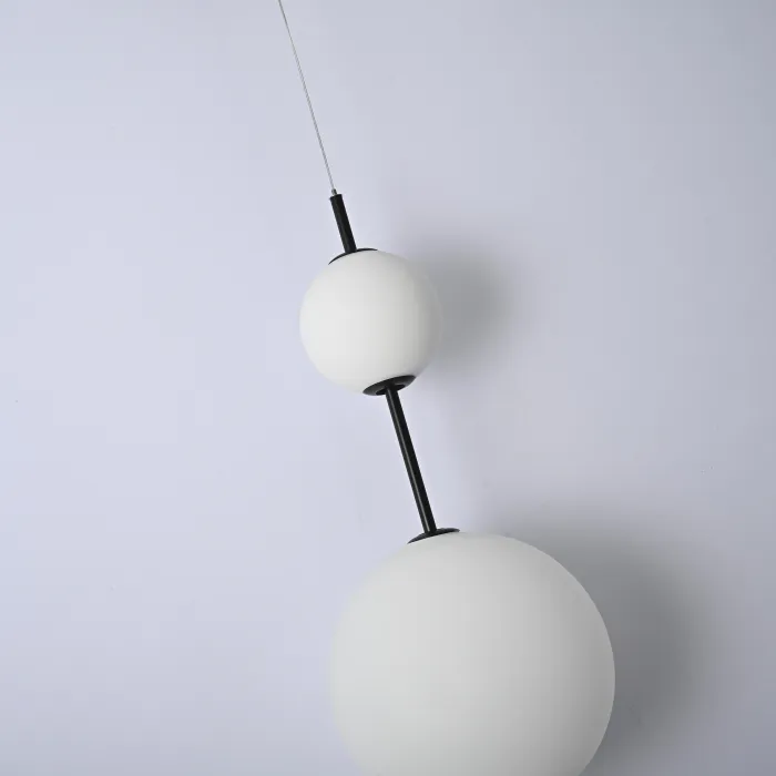 Подвесной светильник White beads Pendant D50 от ImperiumLoft