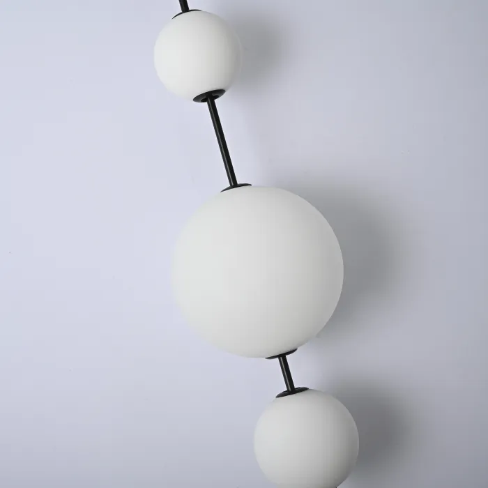 Подвесной светильник White beads Pendant D50 от ImperiumLoft