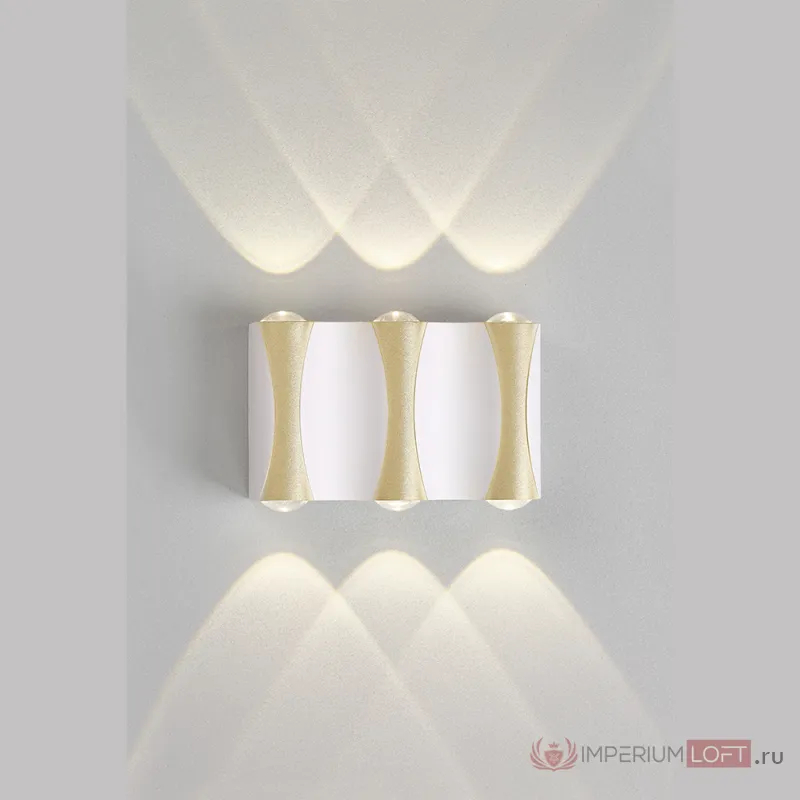 Бра Crystal Lux CLT 022W3 WH-GO 4000K