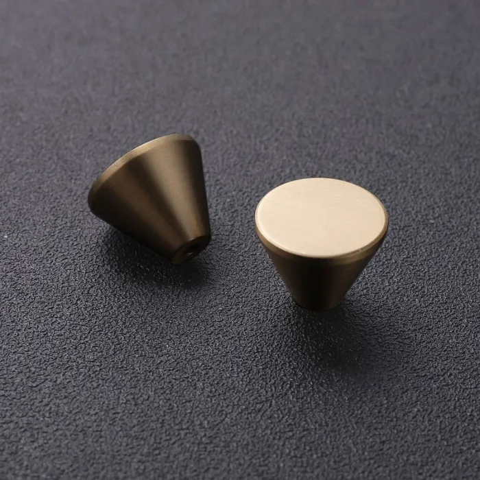 Ручка-кнопка Delight Collection HK001 HK003 brass от ImperiumLoft