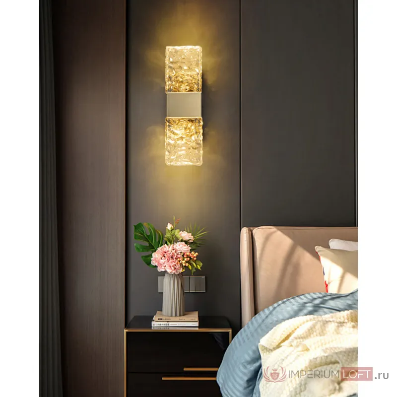 Настенный светильник Delight Collection Wall lamp 88068W gold/clear от ImperiumLoft