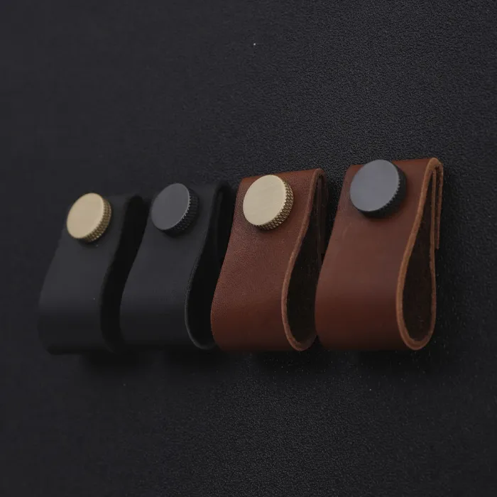 Ручка-петля Delight Collection HK007 HK007 brass/black от ImperiumLoft