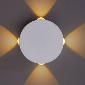 Спот Wall Lamp WITH LIGHT EMISSION ON FOUR SIDES