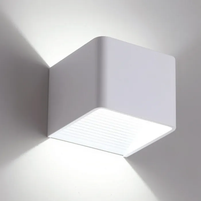 Спот White Cube Spot Short от ImperiumLoft