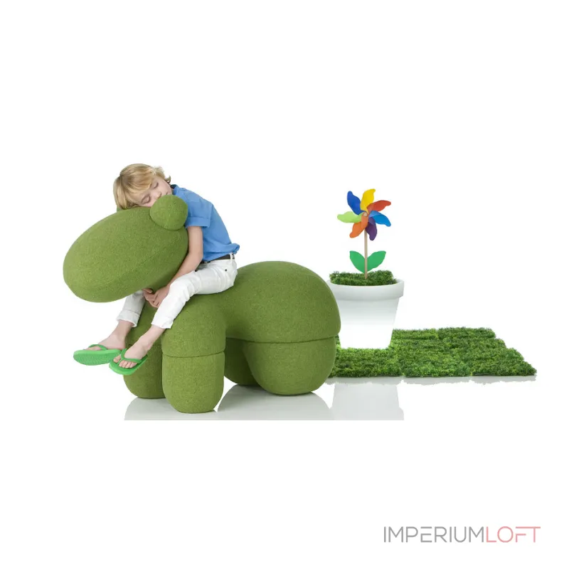 Детское дизайнерское кресло Pony Chair designed by Eero Aarnioin 1973