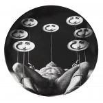 Декоративная тарелка Fornasetti 30.CR.BW.R01-193 designed by Piero Fornasetti