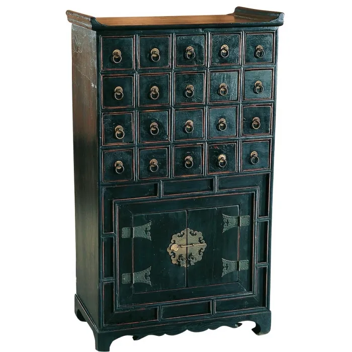 Китайский черный комод Strongbox от ImperiumLoft