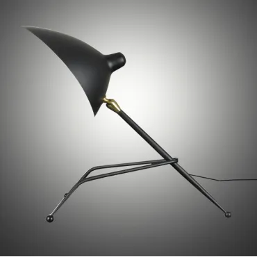 Настольная лампа Serge Mouille Tripod Desk Lamp