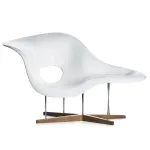 Кресло Eames Lounge Chair designed by Charles and Ray Eames