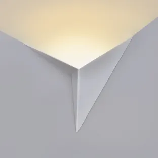 НАСТЕННЫЙ СВЕТИЛЬНИК VASILY AP Черный