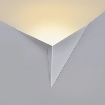 НАСТЕННЫЙ СВЕТИЛЬНИК VASILY AP Черный