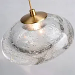 Подвесной светильник ANSEL A Transparent Brass с плафоном неправильной формы из стекла ручной работы с эффектом воздушных пузырьков
