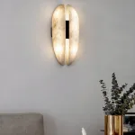 Настенный светильник Split Marble с плафонами из мрамора от VINSA