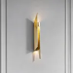 Настенный светильник Angle Light строгой формы от VINSA