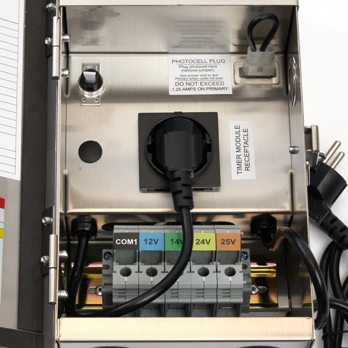 Трансформатор (вход 230V AC выход AC12-25V 300W) Feron 48369 от ImperiumLoft