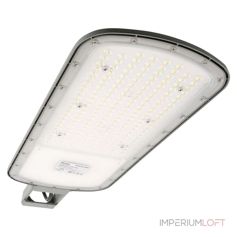 Светодиодный уличный консольный светильник Feron SP3070 LED IP66 120W 5000К Светодиодный уличный консольный светильник Feron SP3070 LED IP66 120W 5000К