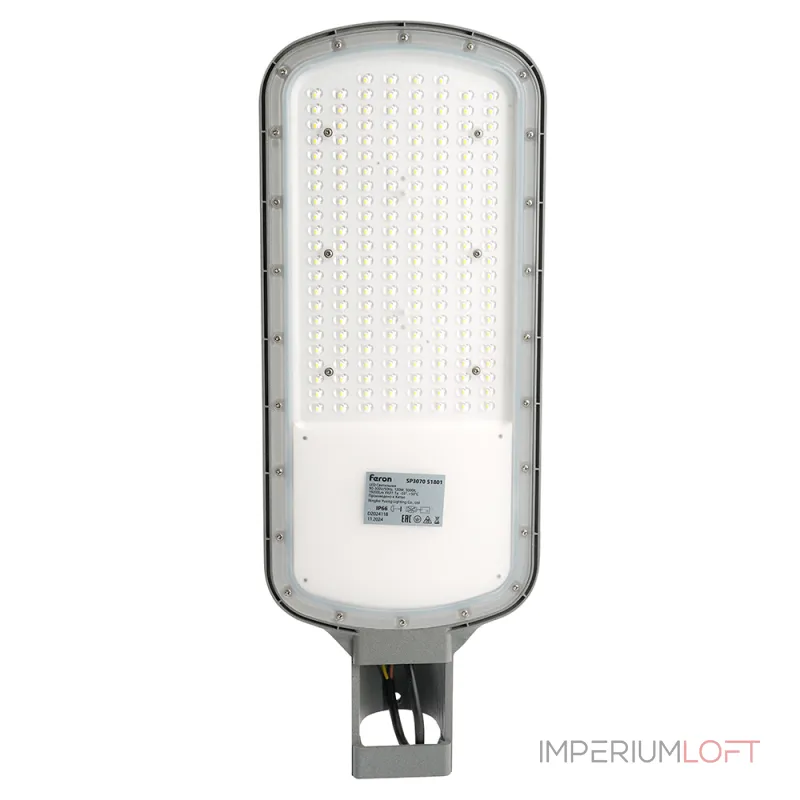 Светодиодный уличный консольный светильник Feron SP3070 LED IP66 120W 5000К Светодиодный уличный консольный светильник Feron SP3070 LED IP66 120W 5000К