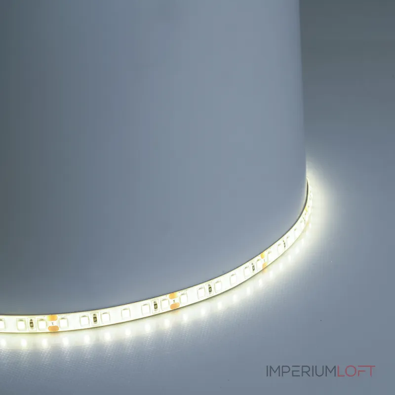 Светодиодная LED лента 120SMD(2835)/м 11Вт/м 24V 5000*8*1.22мм 6000К IP65 Feron 51636