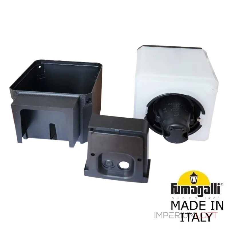 Светильник уличный настенный FUMAGALLI VIRGILIO APPLIQUE DS3.562.000.AYF1R Светильник уличный настенный FUMAGALLI VIRGILIO APPLIQUE DS3.562.000.AYF1R