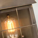 Настенный фонарь Elstead Lighting Hyde park HYDE-PARK-BR