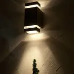 Настенный фонарь Elstead Lighting Jannik JANNIK-LED2
