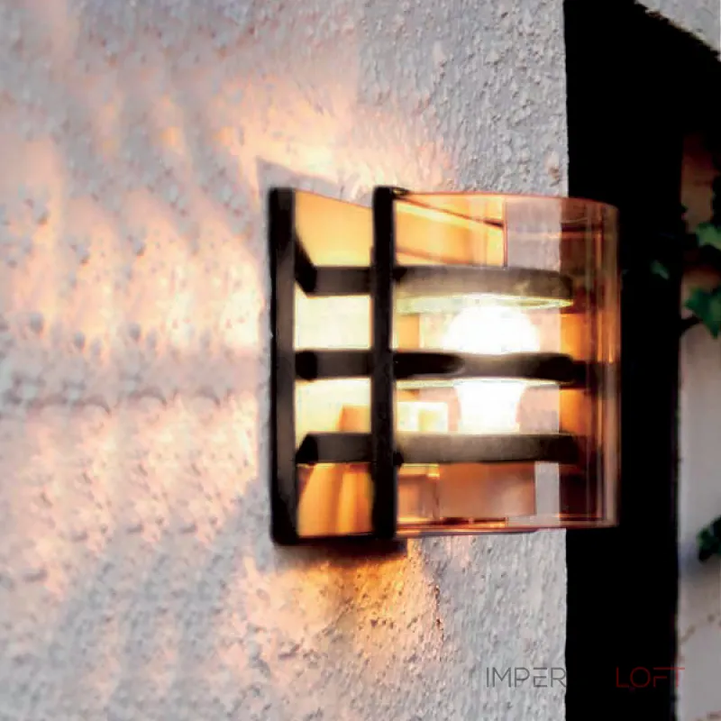 Настенный фонарь Elstead Lighting Frida FRIDA-M