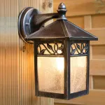 Настенный фонарь Elstead Lighting Winchcombe GZH-WC2