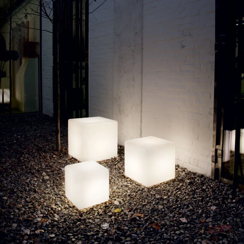 Уличный грунтовой светильник Ideal Lux Luna 115443 Уличный грунтовой светильник Ideal Lux Luna 115443