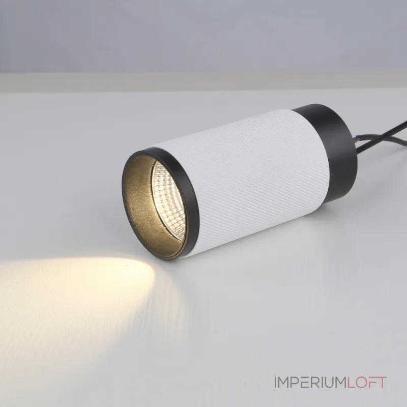 Светильник накладной iLEDEX Delta 1954-10W-3000K-36 BK+WH